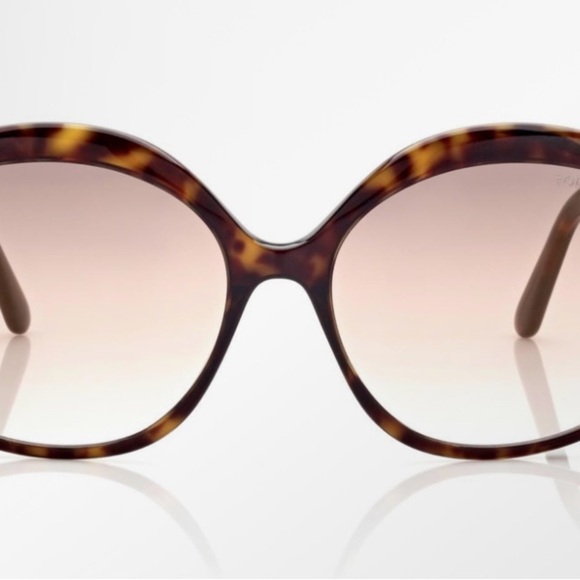 Tom Ford Chiara-02 Sunglasses Model FT0919. Brand New with Case/Cloth. - Picture 2 of 10